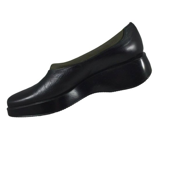 Paola Ferri Italy Shoes Womens EU37 US 6 Black Leather Green Trim Slip On - Picture 7 of 12